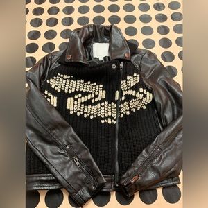 ett:twa Anthropologie faux leather jacket XXSP
Pit to pit: 16 1/2”
Length: 19”